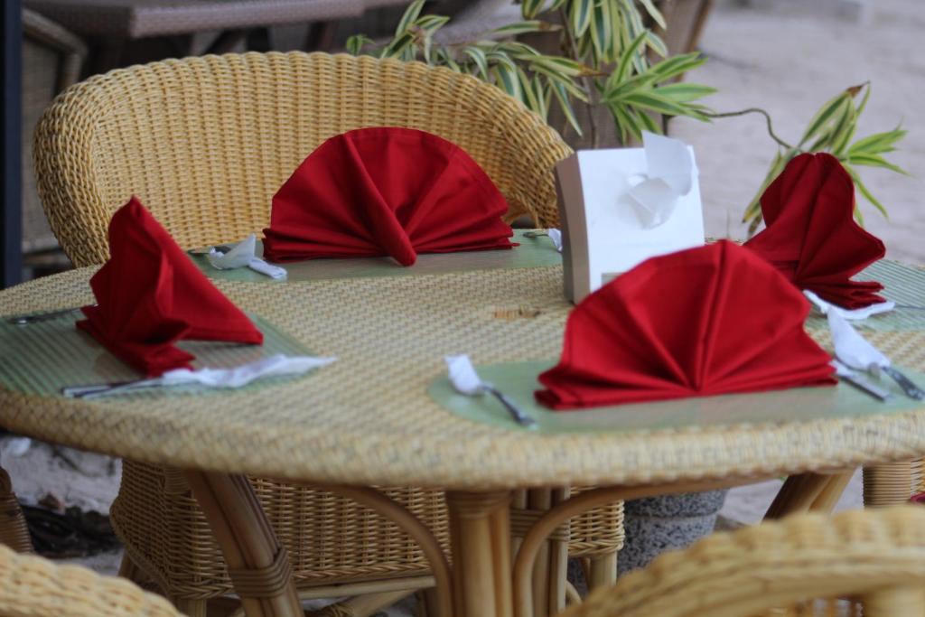 Hayahay Resort Panglao Extérieur photo